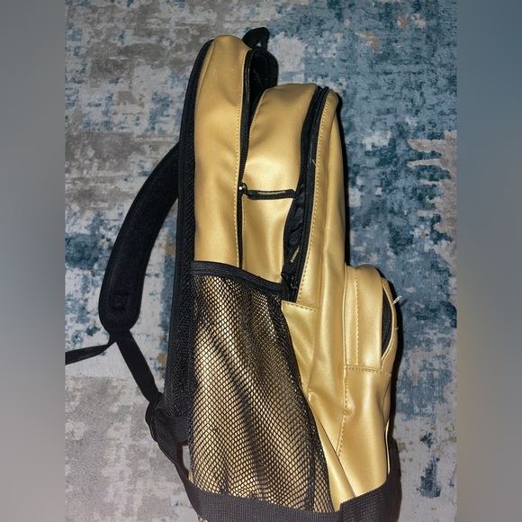 This is a Maverick backpack, Logan Pauls merch. - Picture 3 of 5